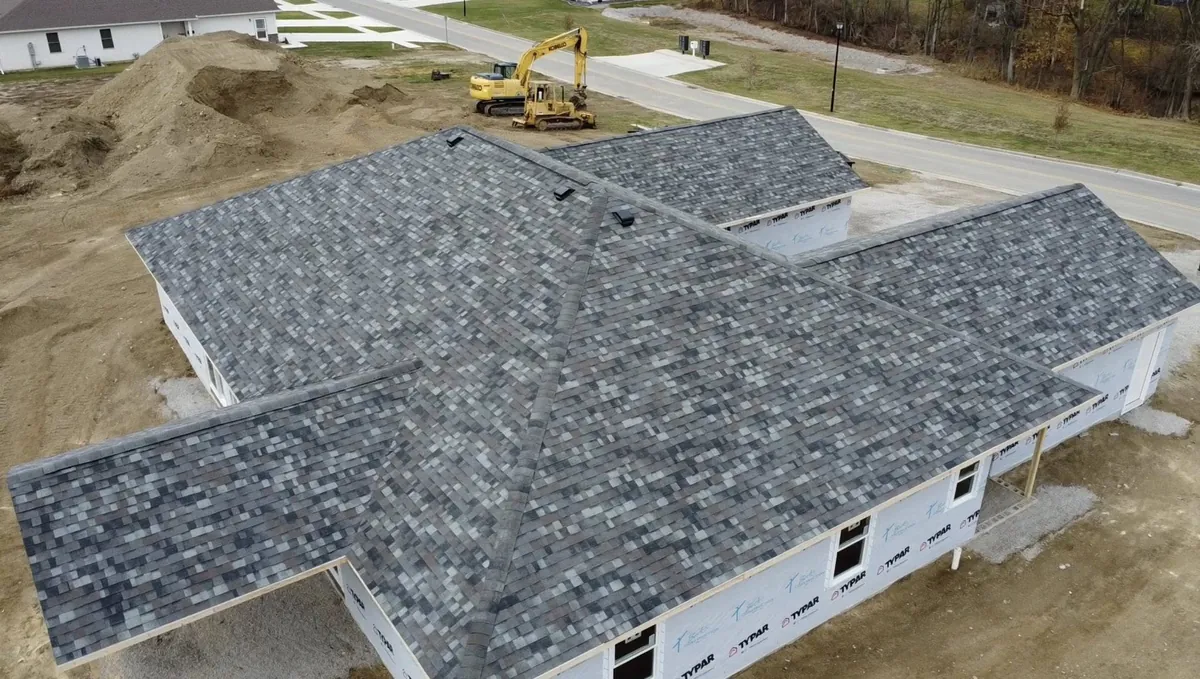 New luxury home construction in Northwest Ohio with freshly installed shingle roof