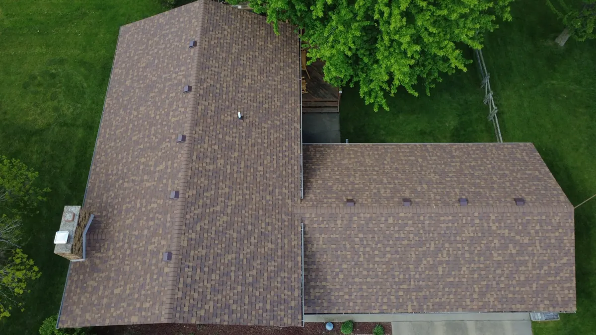 Big Horn Roofing crew project in the Napoleon, Ohio area