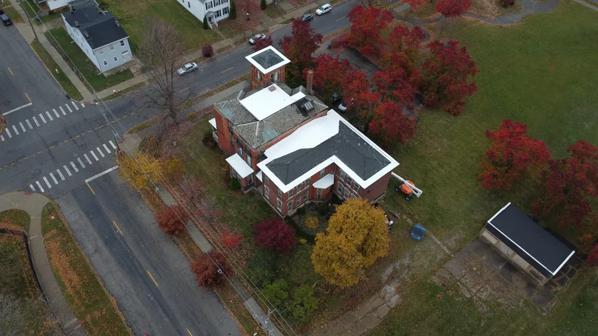 Roofing project completed by Big Horn Roofing, serving Northwest Ohio